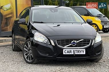 Volvo S60  2011