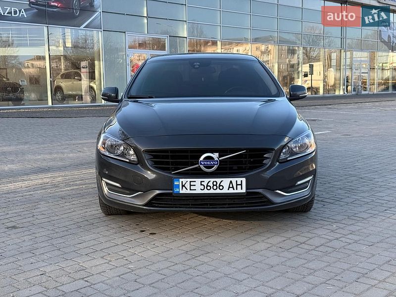 Седан Volvo S60 2013 в Дніпрі