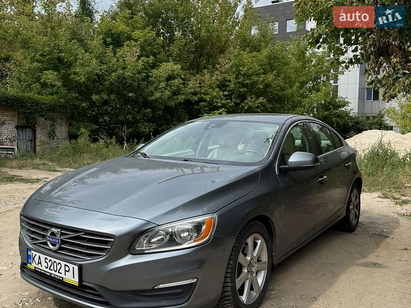 Volvo S60 2015