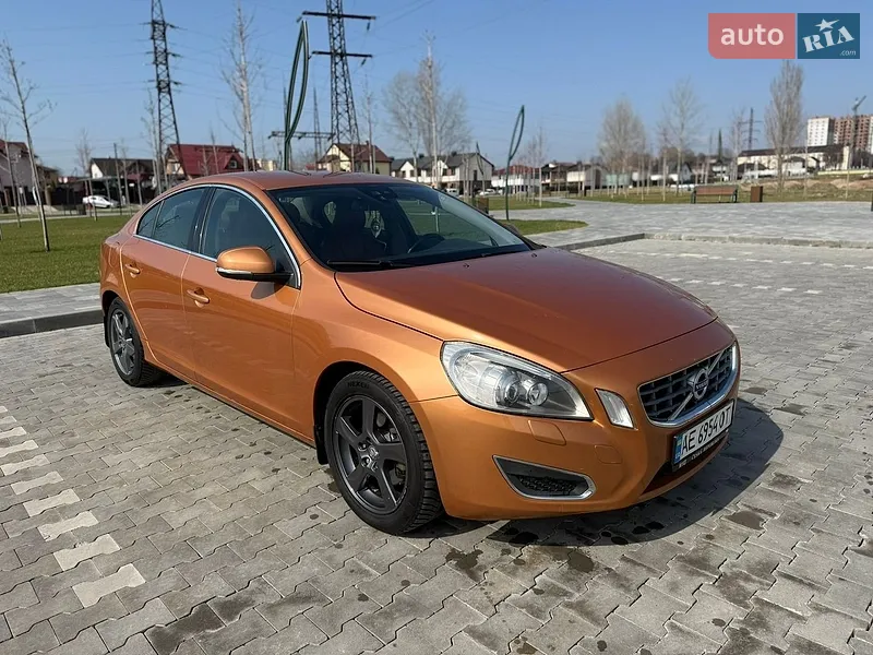 Volvo S60