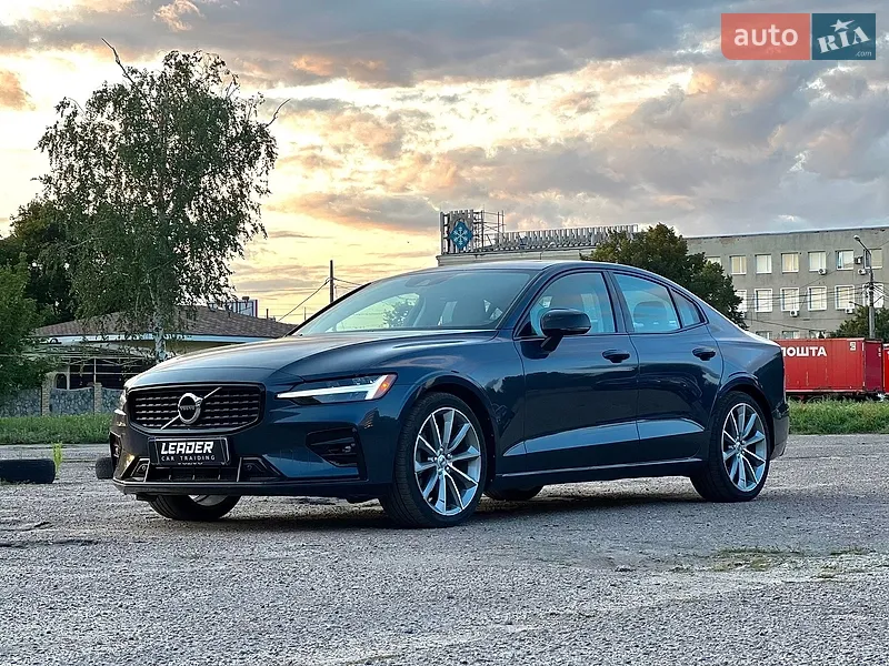 Volvo S60 2021