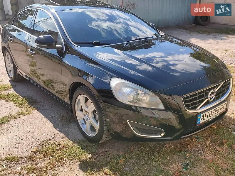 Volvo S60
