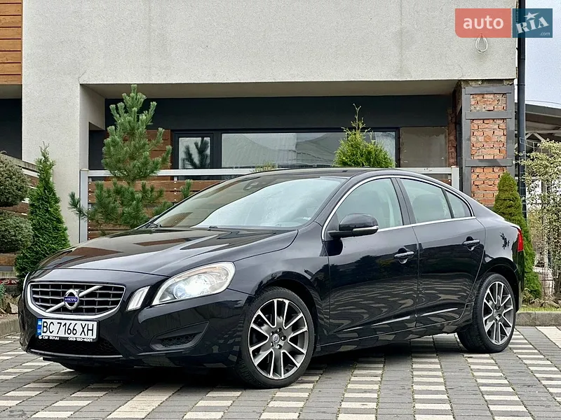 Volvo S60