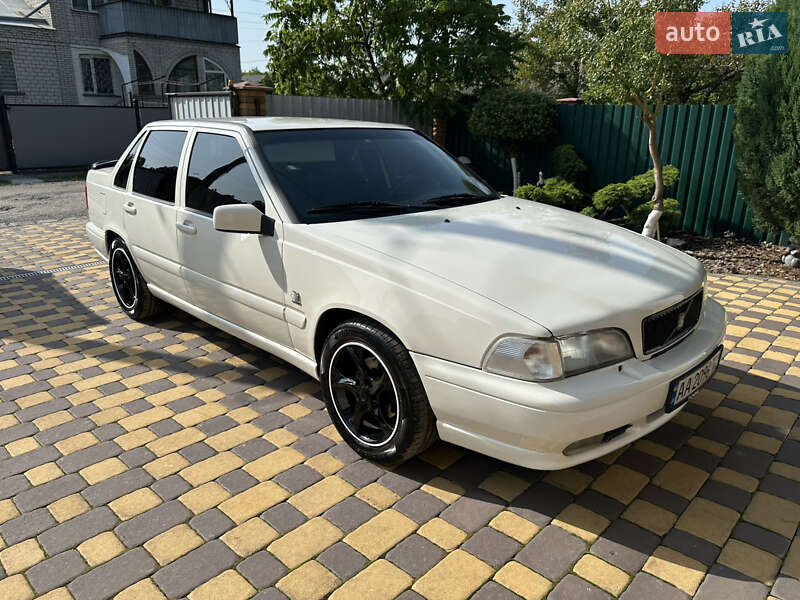 Volvo S70