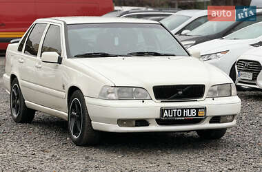 Volvo S70 2000