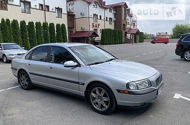 Volvo S80  2000