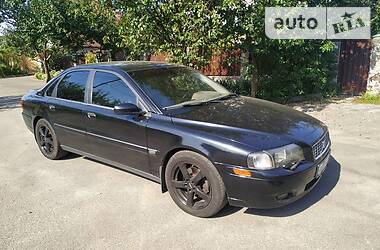 Volvo S80  2004