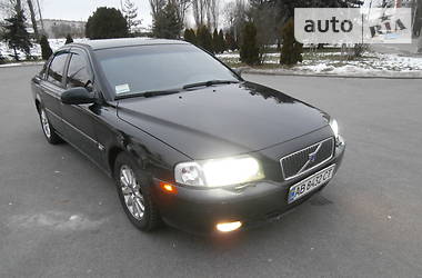 Volvo S80  2001