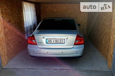 Volvo S80  2004