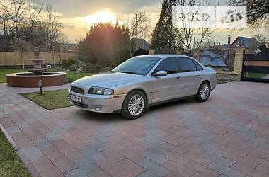 Volvo S80  2004