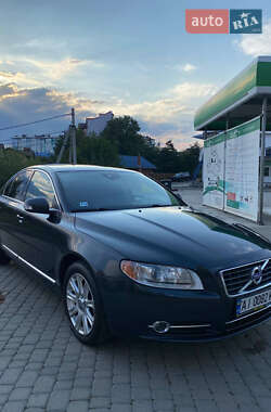 Volvo S80  2011