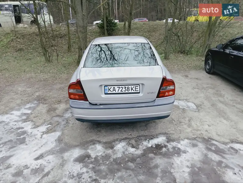 Volvo S80 2000