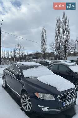 Volvo S80  2015