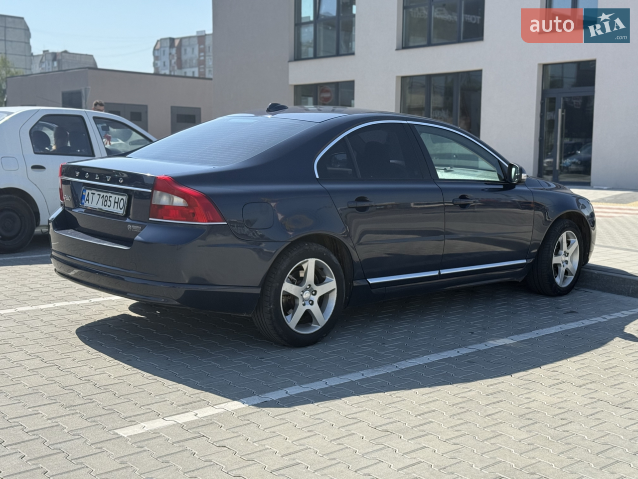 2010 Volvo S80 - мініатюра 4