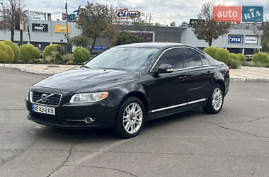 Volvo S80 2010