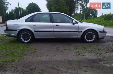Volvo S80  1999