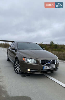 Volvo S80  2012