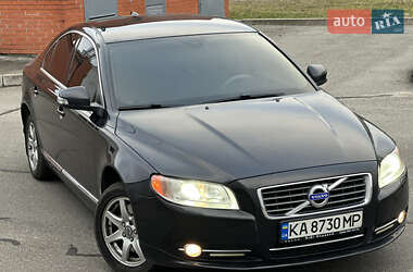Volvo S80  2010