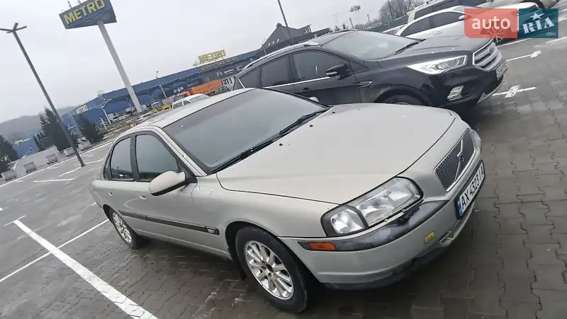 Volvo S80 2001
