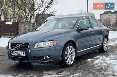 Volvo S80  2012