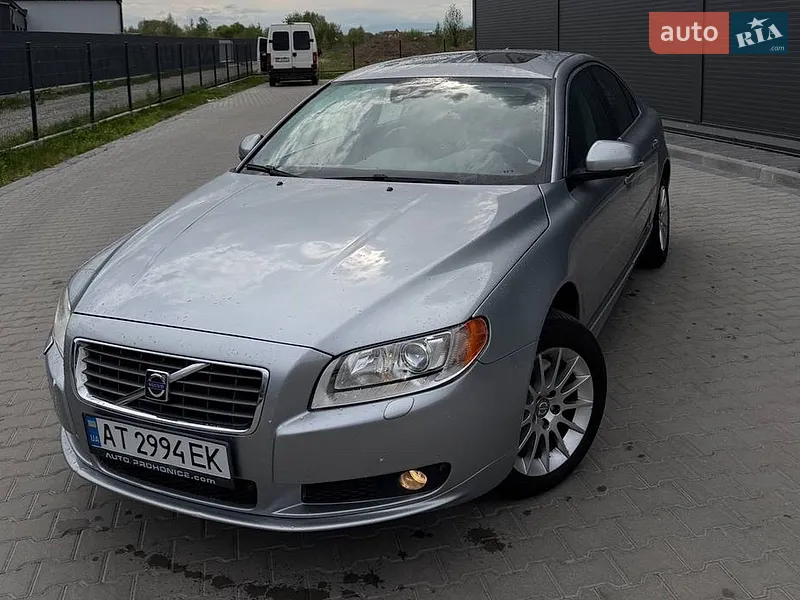 Volvo S80 2012