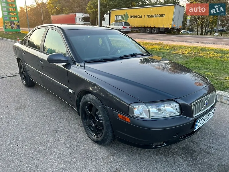 Volvo S80 1999
