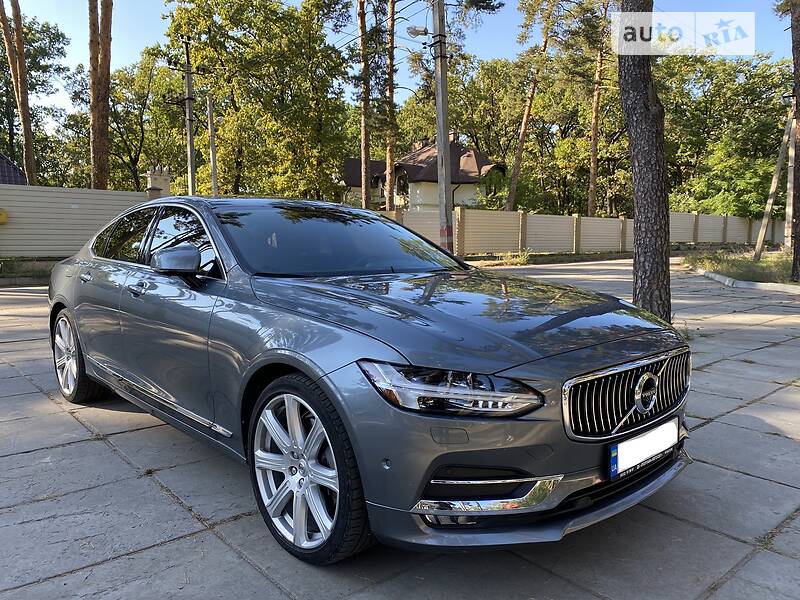 Автомобиль Volvo S90 II