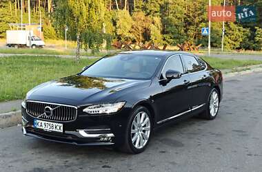 Volvo S90  2016