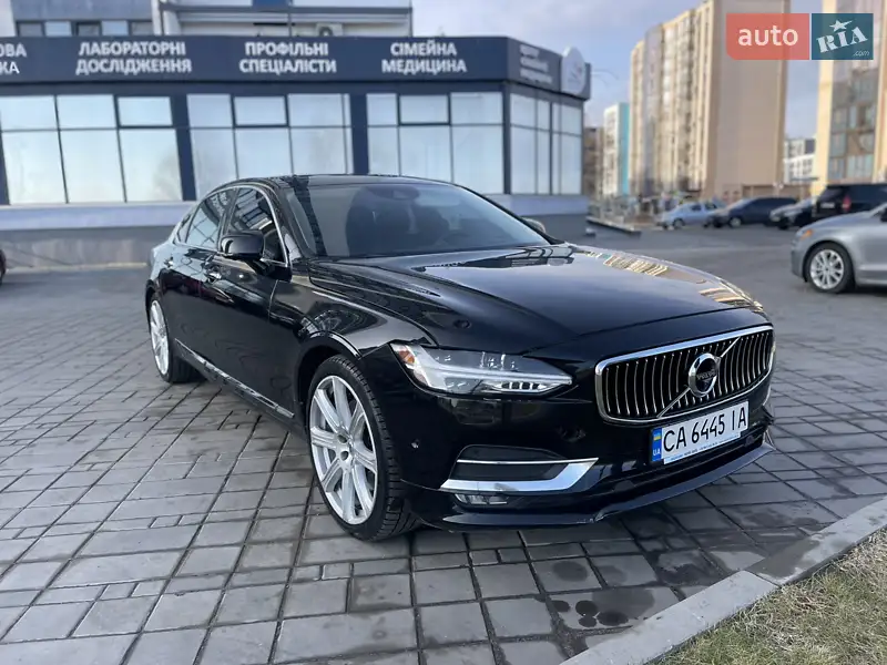 Volvo S90