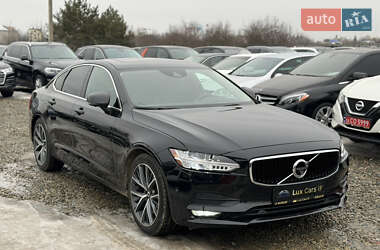 Volvo S90  2016