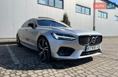 Volvo S90  2020