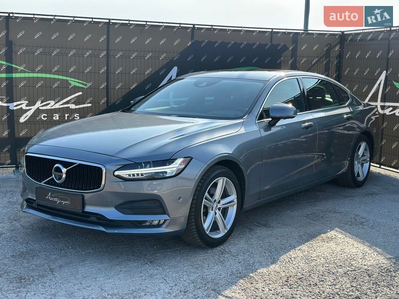 Volvo S90