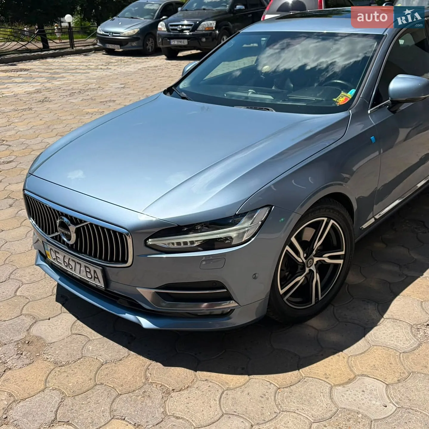 Volvo S90 2016 VIN YV1PS68BCH1005300 фото оголошення 2 з 31