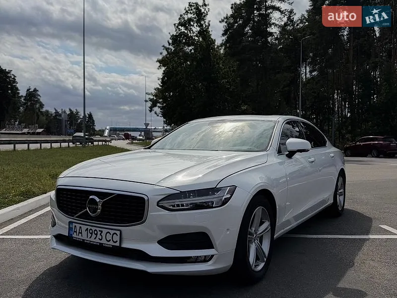 Volvo S90 2017