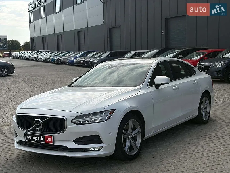 Volvo S90
