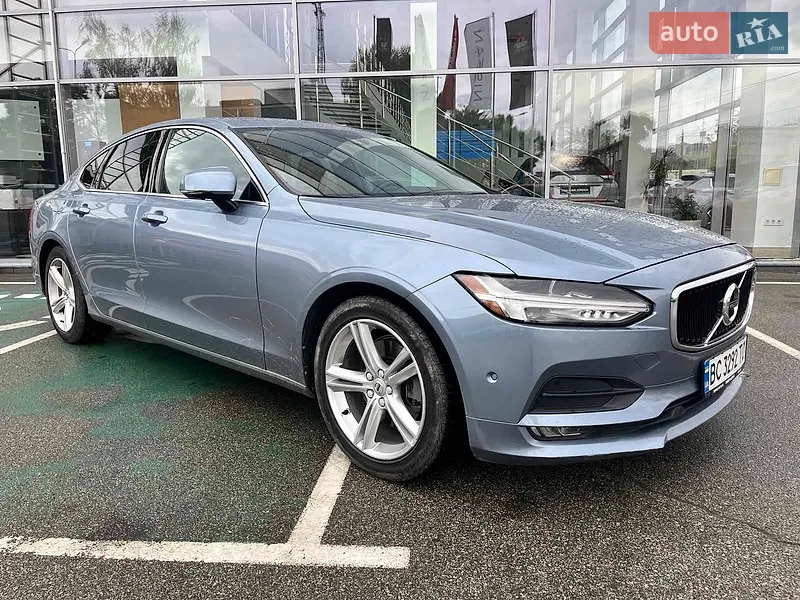 Volvo S90