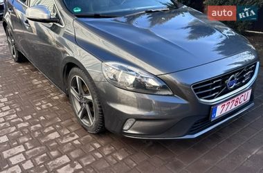 Volvo V40  2013