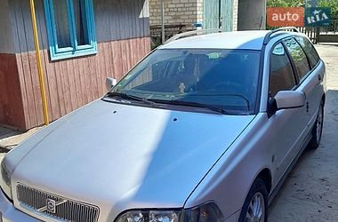 Volvo V40  2003