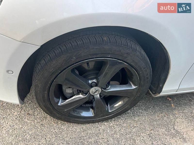 Хэтчбек Volvo V40 2018 в Киеве