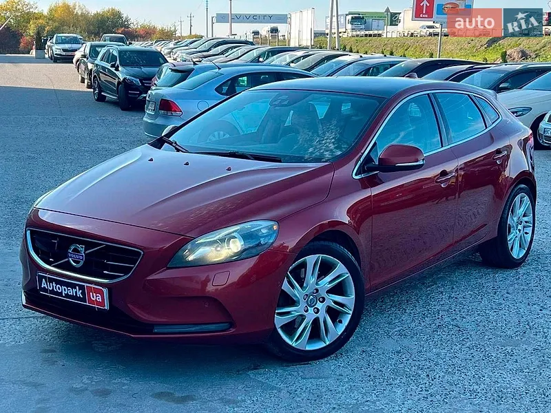 Volvo V40 2012