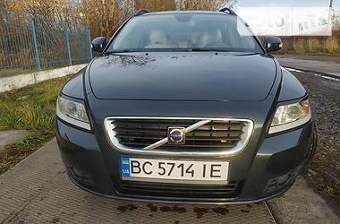 Volvo V50  2009