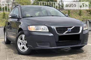 Volvo V50  2008