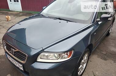 Volvo V50  2009