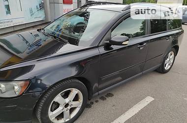 Volvo V50 2 2004