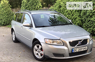 Volvo V50  2008