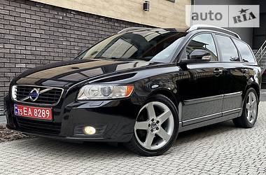 Volvo V50 EXCLUSIVE EDITION D2 2011