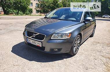 Volvo V50  2009