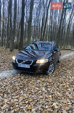 Volvo V50  2009