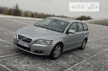 Volvo V50  2010