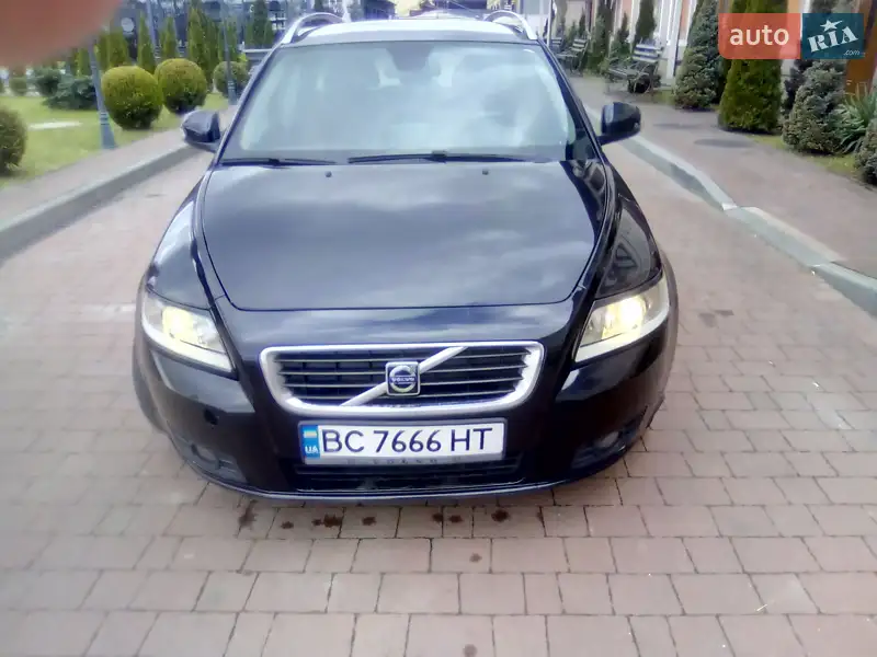 Volvo V50 2010